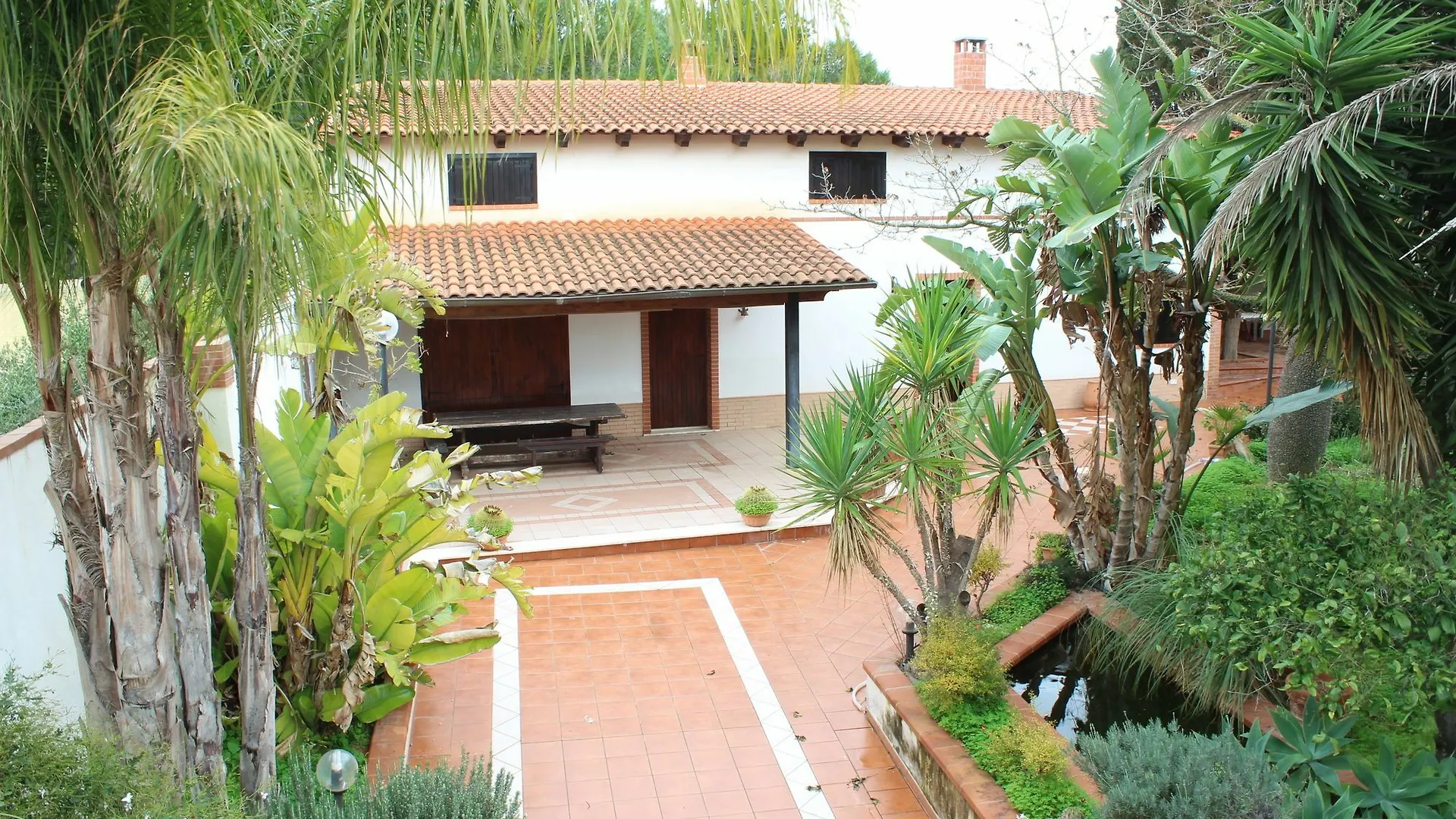 Villa Delle Nifee location
